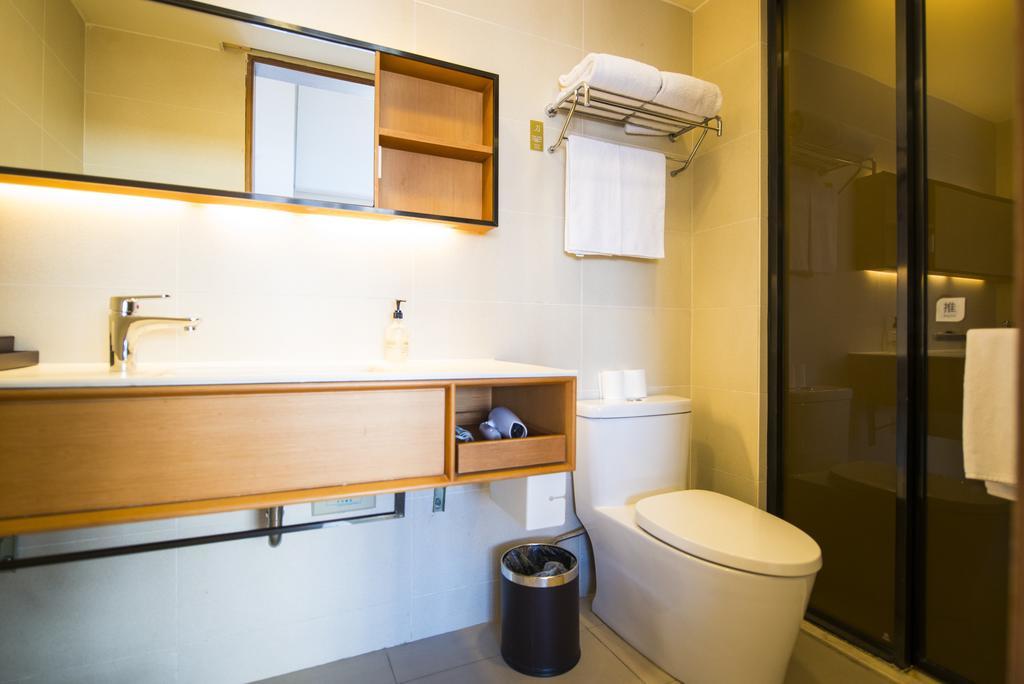 Ji Hotel Shanghai Lujiazui Kültér fotó